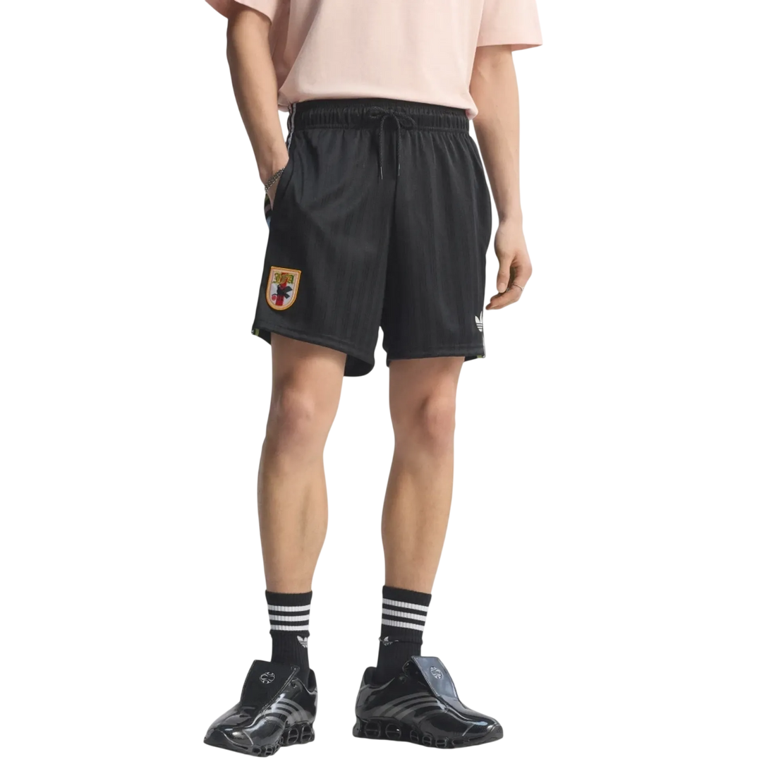 Completo Adidas Japan